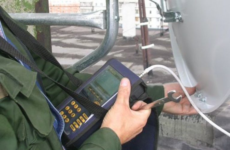 Установка спутниковой антенны в Холмске в октябре